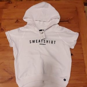 🎈3 For $60 Abercrombie & Fitch Short Sleeve Hoodie